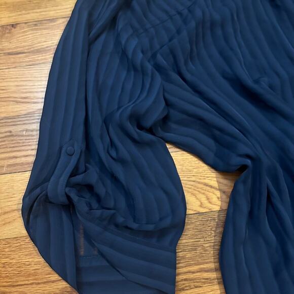 Torrid navy blue sheer top - Picture 6 of 6